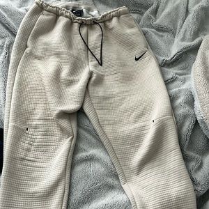 NIke tan joggers